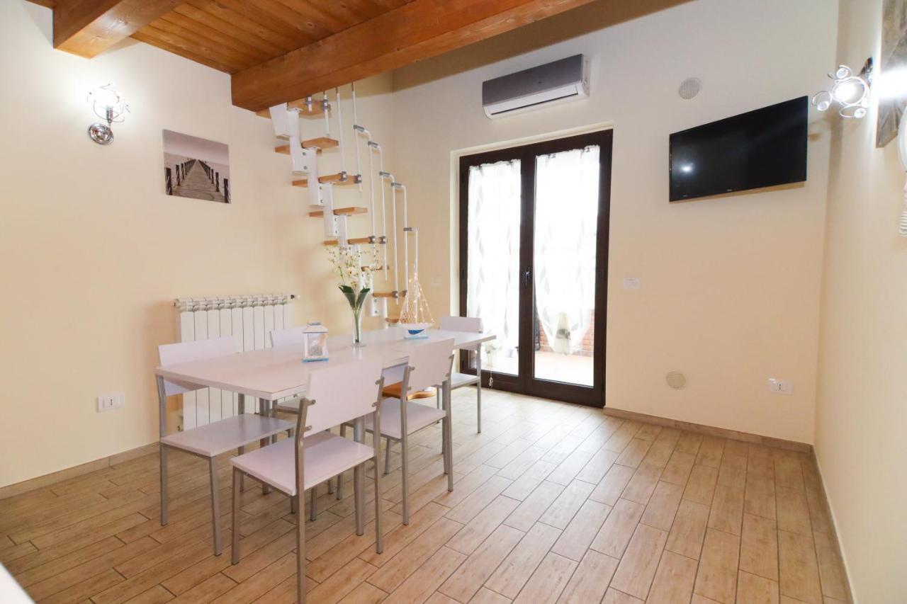 Le Case Del Carmine Con Giardino E Parcheggio A Tropea Exterior foto
